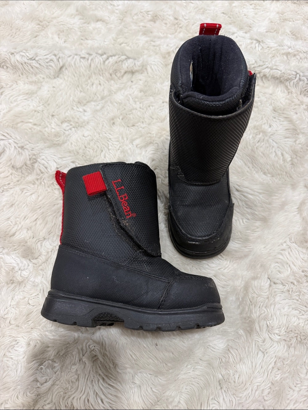 L.L. Bean Toddler Baby Boy Black Winter Boots with Red Accents Size 7